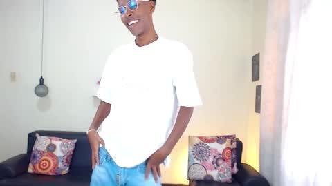 I am Maik online show from 01/25/25, 02:03