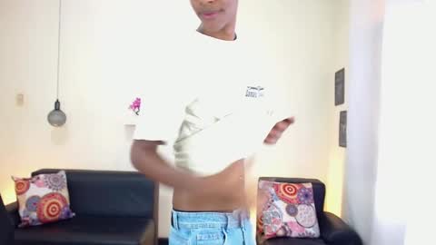 I am Maik online show from 02/15/25, 02:33