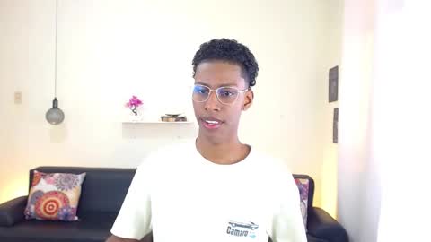 I am Maik online show from 02/18/25, 01:33