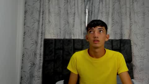 Maikol online show from 12/17/25, 12:22