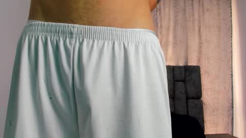 Maikol online show from 12/22/25, 01:30