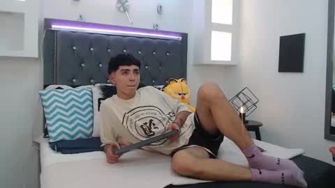 Maiky Cooper online show from 03/10/25, 04:28