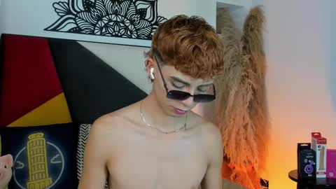 Maiky Cooper online show from 12/02/25, 07:42