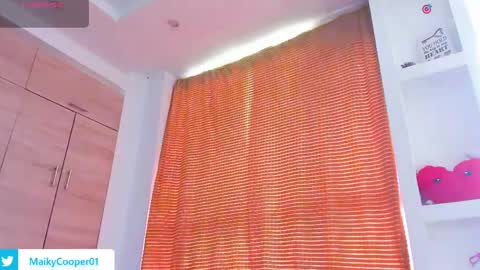 maiky_cooper01 online show from 04/27/26, 04:05