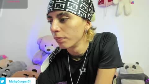 maiky_cooper01 online show from 05/09/26, 03:06