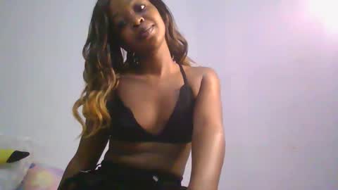 Snapshot of mailah chatting on 03/07/26, 10:29 Mailah online show from 03/07/26, 10:29