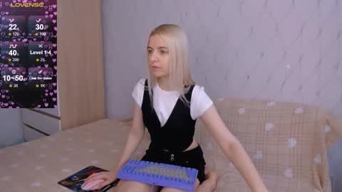 Your kitty online show from 02/17/26, 04:09