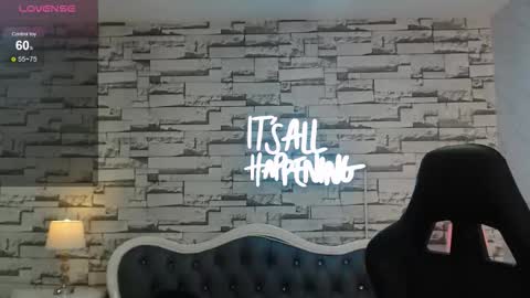 Maily online show from 10/16/25, 02:56