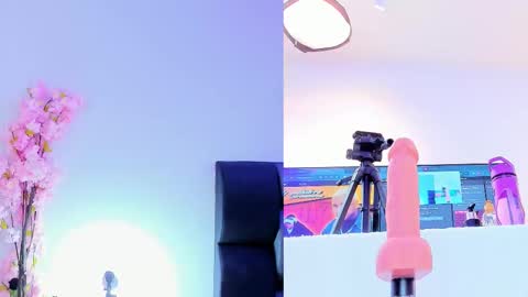 Snapshot of maily_zans chatting on 02/26/26, 08:08 Maily online show from 02/26/26, 08:08