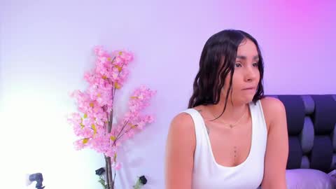 Snapshot of maily_zans chatting on 04/04/26, 07:55 Maily online show from 04/04/26, 07:55