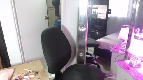 mailyn_gold online show from 04/09/26, 12:10