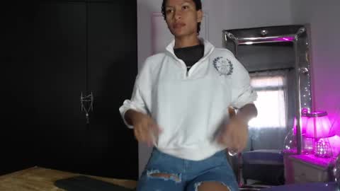 mailyn_gold online show from 05/07/26, 11:59