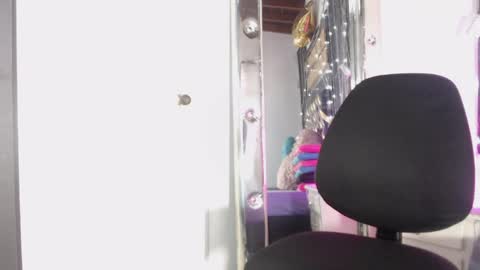 mailyn_gold online show from 05/12/26, 12:02