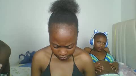 maira luv1 online show from 01/15/26, 08:12