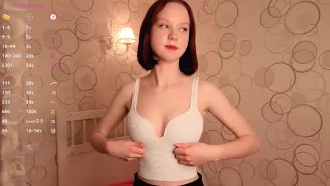 Snapshot of maisiemiller chatting on 11/12/25, 12:16 Maisie online show from 11/12/25, 12:16