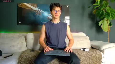Snapshot of maisonbastian chatting on 06/23/26, 02:48 Bastian Arslan online show from 06/23/26, 02:48
