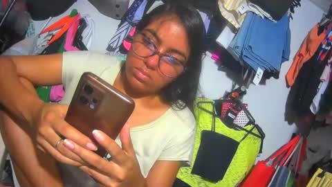 maite2020 online show from 12/03/24, 09:33