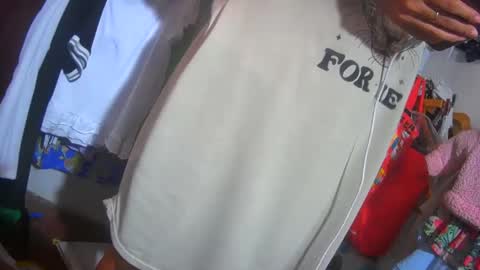 maite2020 online show from 12/14/24, 02:21