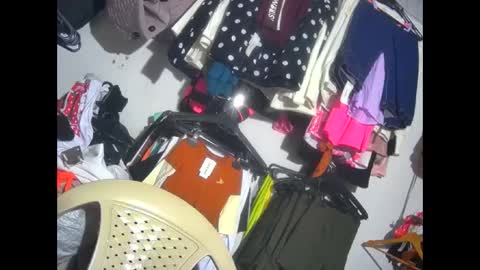 maite2020 online show from 12/22/24, 09:53