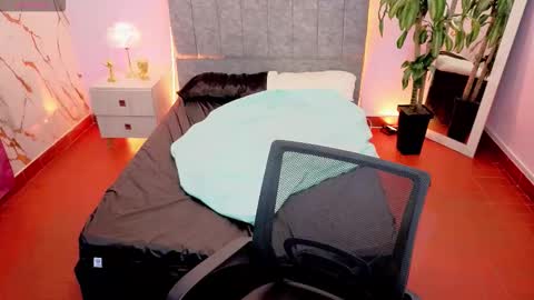 MAITE STONE1 online show from 03/17/26, 03:22