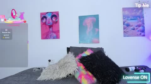 mai  online show from 10/07/25, 07:00