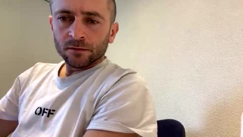 majest1k online show from 04/19/26, 01:43