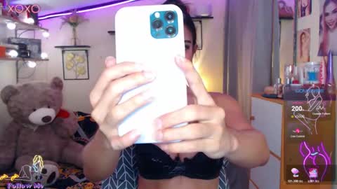 Bella online show from 06/15/26, 04:47