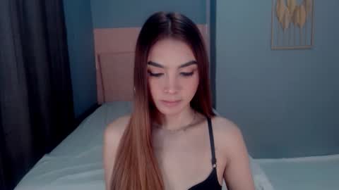 Snapshot of majesticathena chatting on 12/23/25, 01:47 Athena online show from 12/23/25, 01:47