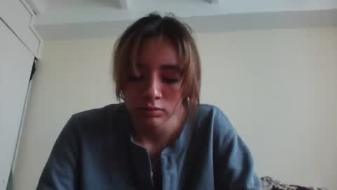 Snapshot of majo_gomezz chatting on 10/01/25, 04:02 majo_gomezz online show from 10/01/25, 04:02