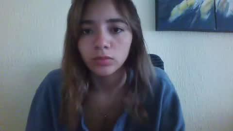 Snapshot of majo_gomezz chatting on 10/09/25, 04:27 majo_gomezz online show from 10/09/25, 04:27