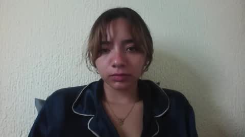 Snapshot of majo_gomezz chatting on 10/20/25, 04:07 majo_gomezz online show from 10/20/25, 04:07