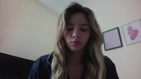 majo_gomezz online show from 02/16/26, 04:19