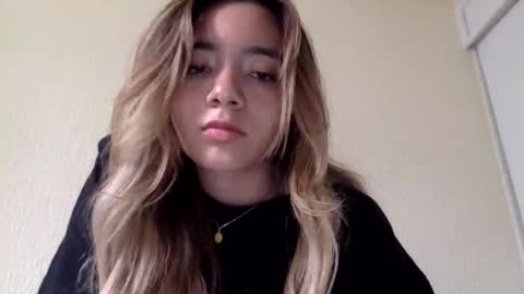 majo_gomezz online show from 05/12/26, 09:12