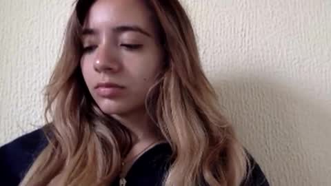 Snapshot of majo_gomezz chatting on 06/06/26, 04:55 majo_gomezz online show from 06/06/26, 04:55