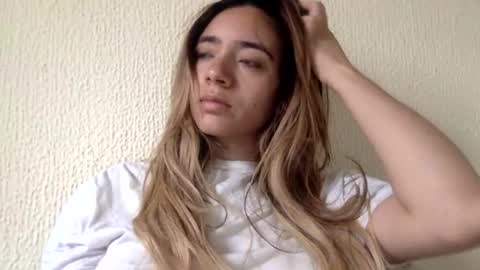 Snapshot of majo_gomezz chatting on 06/30/26, 05:14 majo_gomezz online show from 06/30/26, 05:14