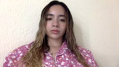 Snapshot of majo_gomezz chatting on 07/15/26, 03:56 majo_gomezz online show from 07/15/26, 03:56