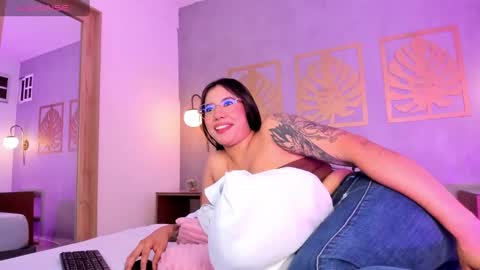 MAJO ROSE  online show from 10/02/25, 07:10