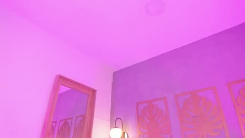 Snapshot of majo_rose chatting on 12/22/25, 06:38 MAJO ROSE online show from 12/22/25, 06:38