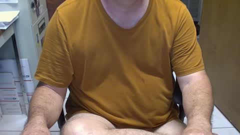 Snapshot of majormike34 chatting on 04/17/26, 12:08 majormike34 online show from 04/17/26, 12:08