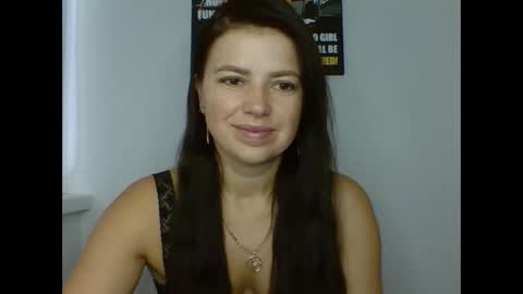 make_mesmile online show from 09/12/25, 06:35