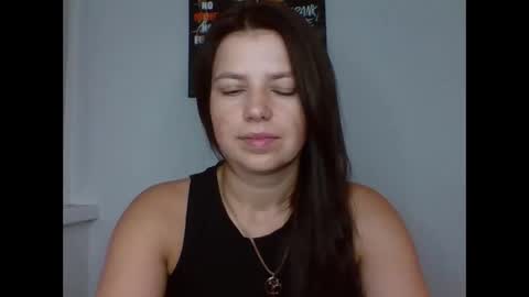 make_mesmile online show from 09/22/25, 06:54