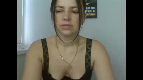 make_mesmile online show from 03/18/26, 07:22