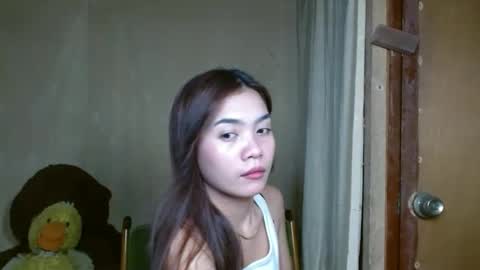 Snapshot of makeme_wettt chatting on 02/17/25, 07:58 makeme_wettt online show from 02/17/25, 07:58