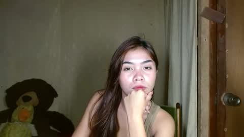 Snapshot of makeme_wettt chatting on 02/25/25, 06:14 makeme_wettt online show from 02/25/25, 06:14