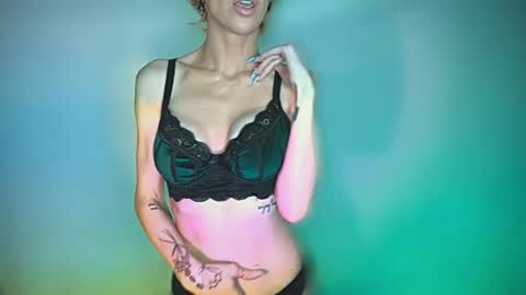  April Dayze  makemebeautiful online show from 02/18/25, 06:58