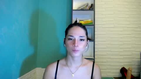 Snapshot of makememoan4uxoxo chatting on 07/05/26, 12:39 makememoan4uxoxo online show from 07/05/26, 12:39
