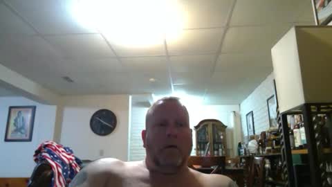 Snapshot of makemetryit2026 chatting on 04/22/26, 02:18 makemetryit2026 online show from 04/22/26, 02:18