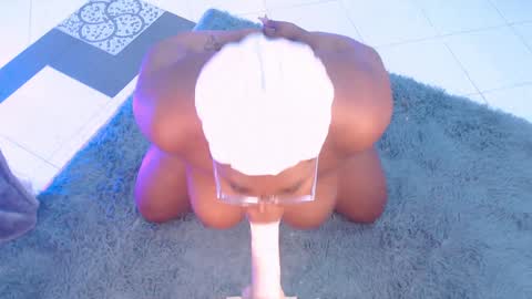 Snapshot of makena_gh chatting on 01/23/25, 06:49 makena online show from 01/23/25, 06:49