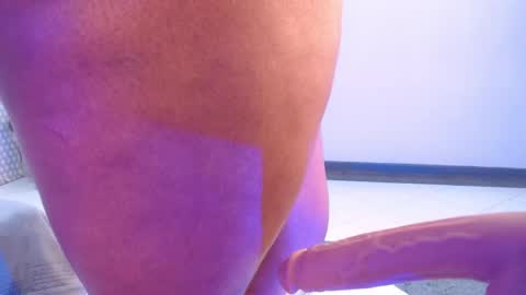 Snapshot of makena_gh chatting on 02/19/25, 03:06 makena online show from 02/19/25, 03:06