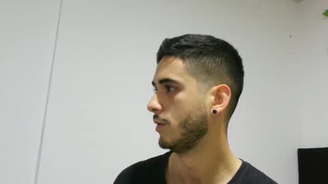 Snapshot of makenzy_darly chatting on 12/19/24, 01:07 Makenzy darly online show from 12/19/24, 01:07